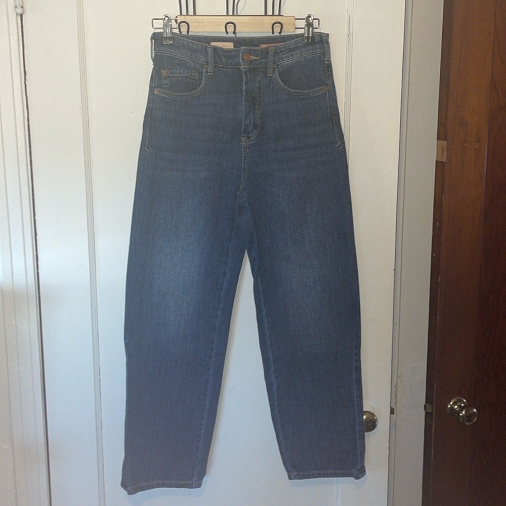 Pilcro and the Letterpress Anthropologie high waisted straight leg denim jeans